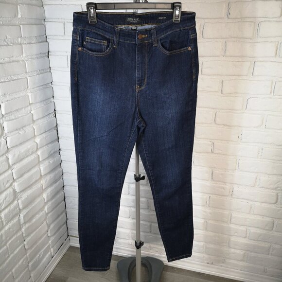 Judy Blue Los Angeles Ladies Size 11/30 Dark Wash Skinny Fit Jeans - Picture 1 of 15